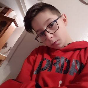 Meet your Posher, Justin